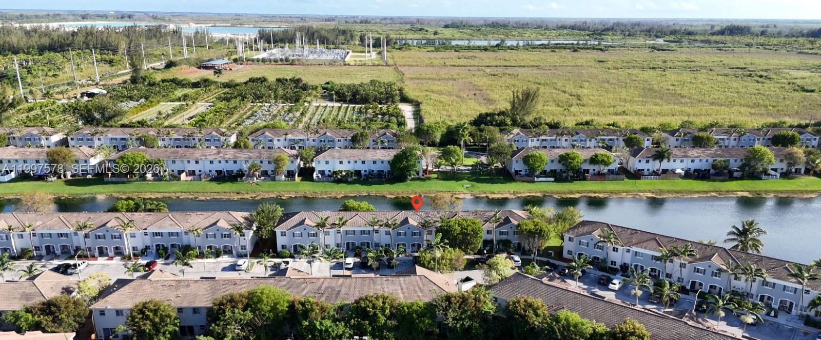 VENETIA GROVE - Residential