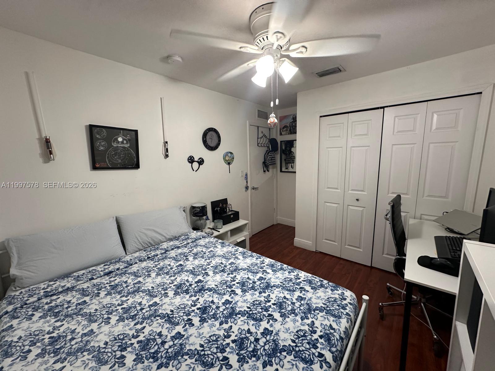 VENETIA GROVE - Residential