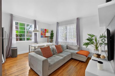 Pet Friendly Condos in Miami-Dade County 9 1410 Euclid Ave 2 Miami Beach FL 33139