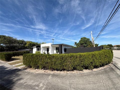 299 NE 46th St Deerfield Beach FL 33064