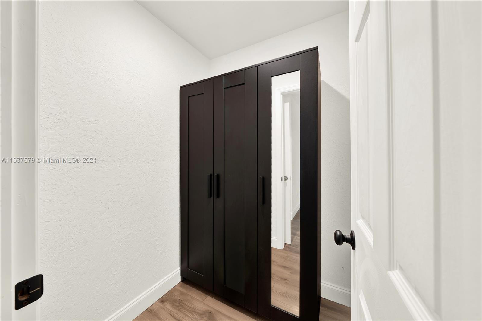 CRESCENT HEIGHTS - Residential Income