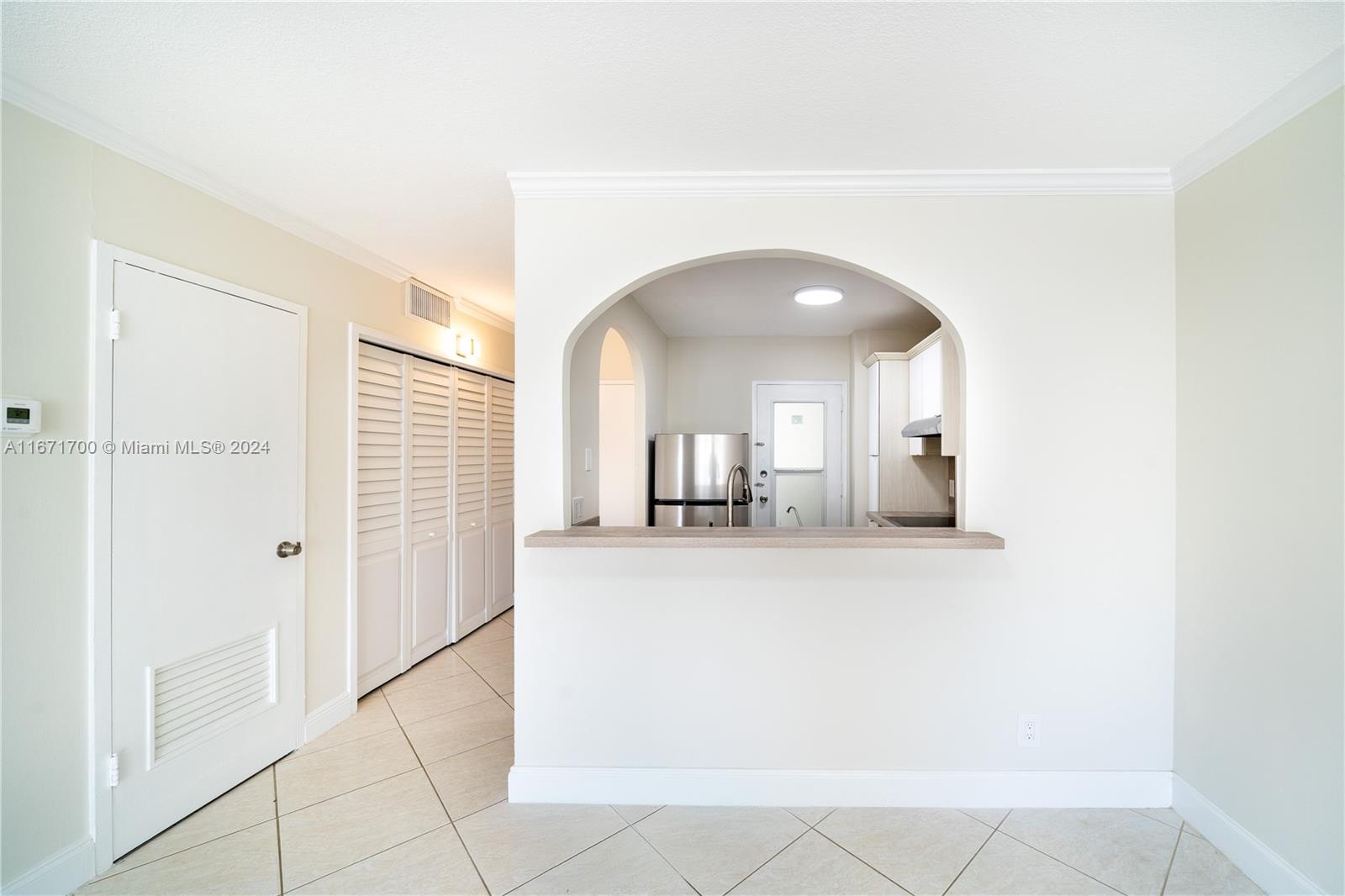 HORIZON HOUSE CONDO - Residential