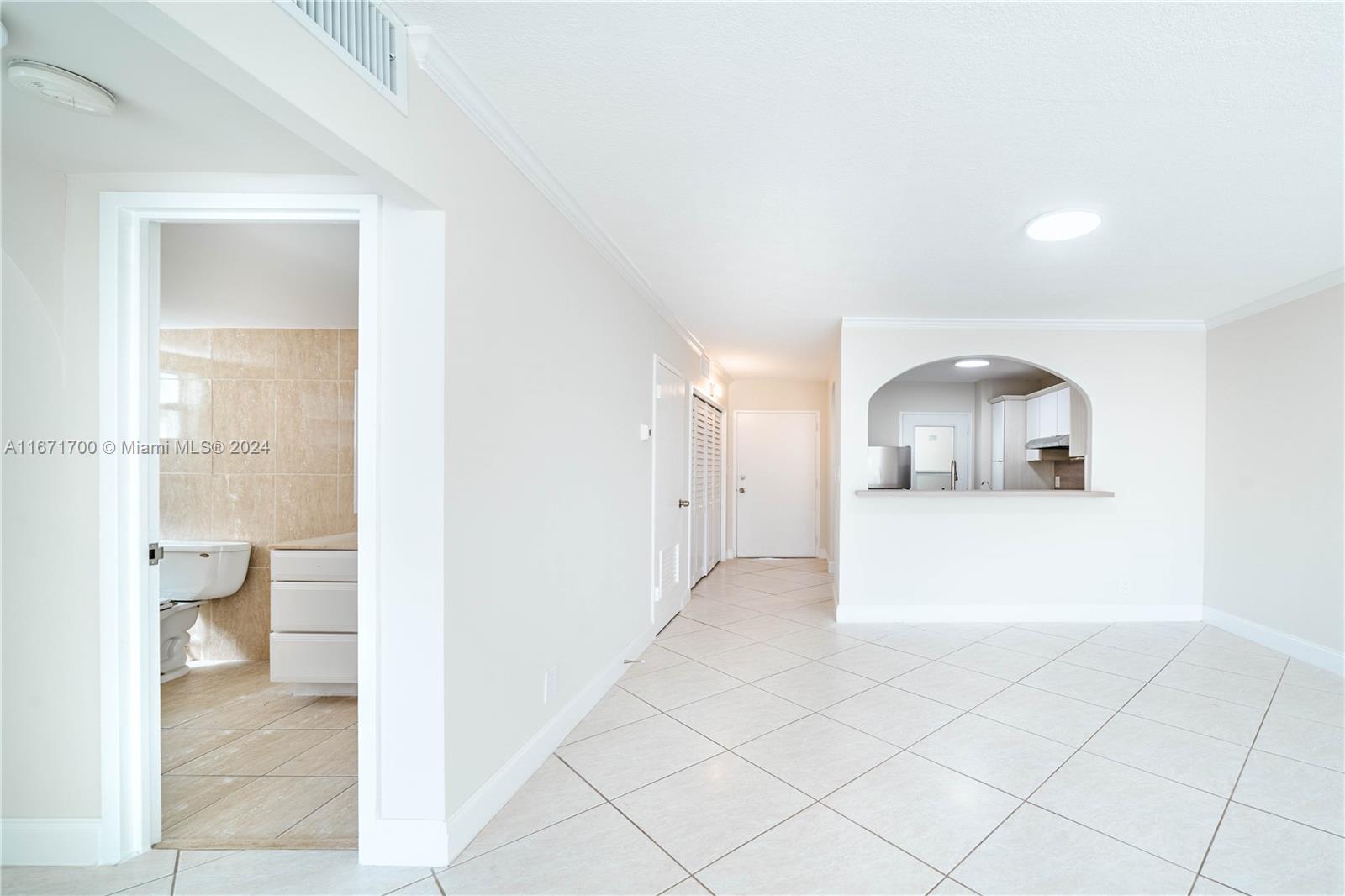 HORIZON HOUSE CONDO - Residential