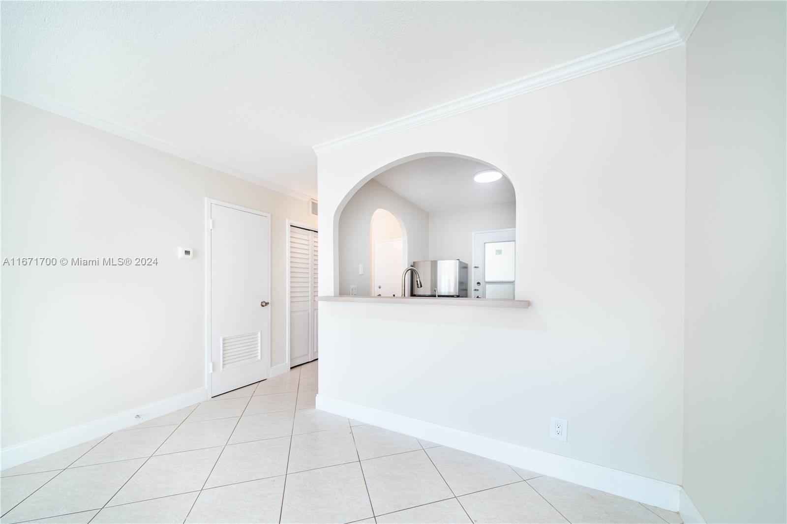 HORIZON HOUSE CONDO - Residential