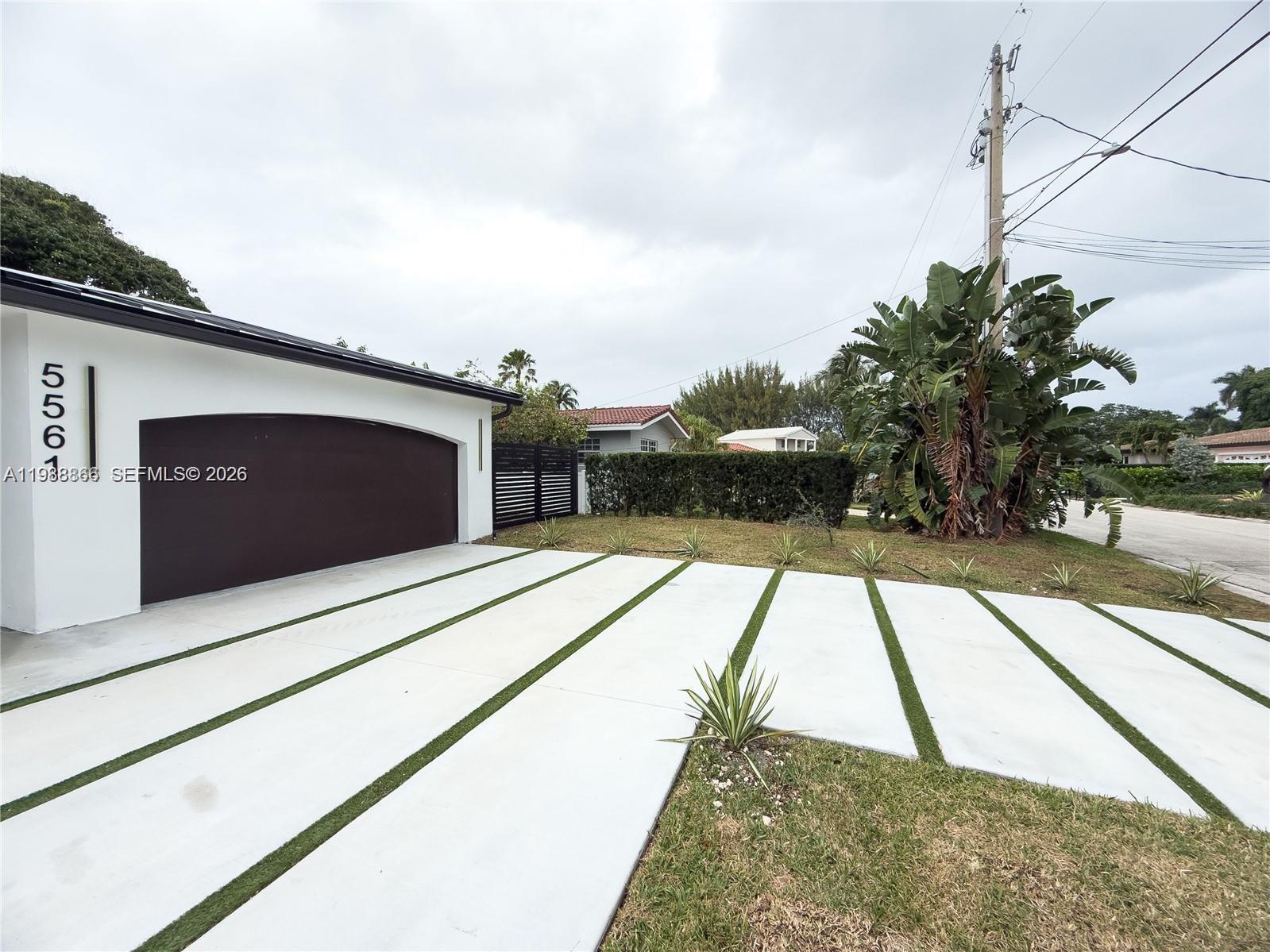 LANDINGS FIRST SEC - Residential