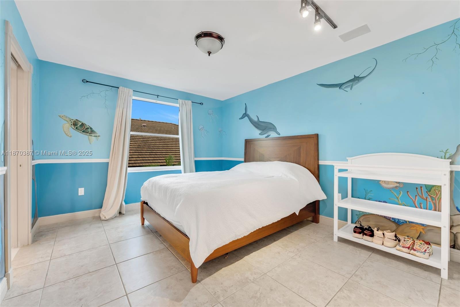 SILVER LAKES PHASE III RE - Residential