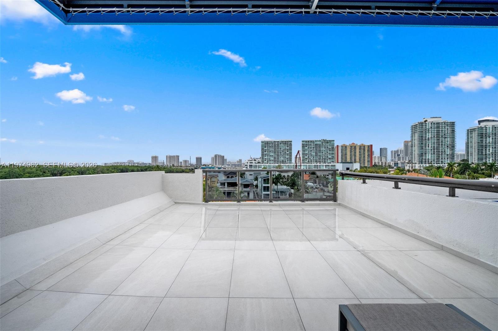 POINCIANA IS YT & RCQ CLU - Residential Lease