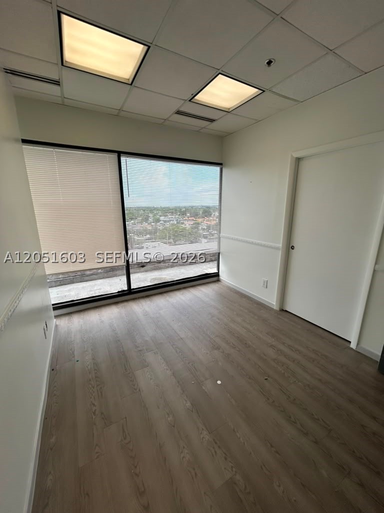 900 W 49th St Suite 524