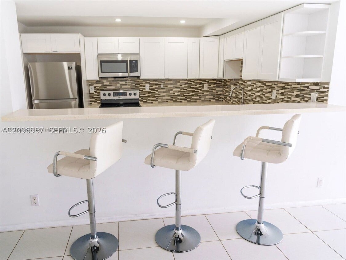 1000 Parkview Dr 501
