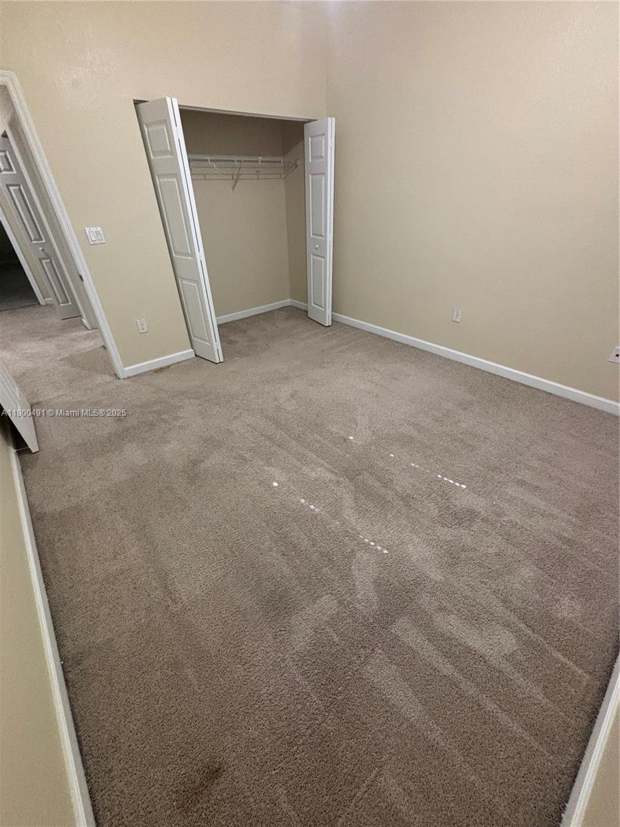 KENDALL COMMONS TOWNHOMES - Residential Lease