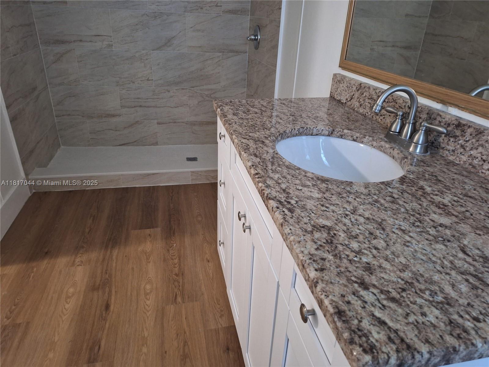 GATEWAY WEST CONDO - Residential