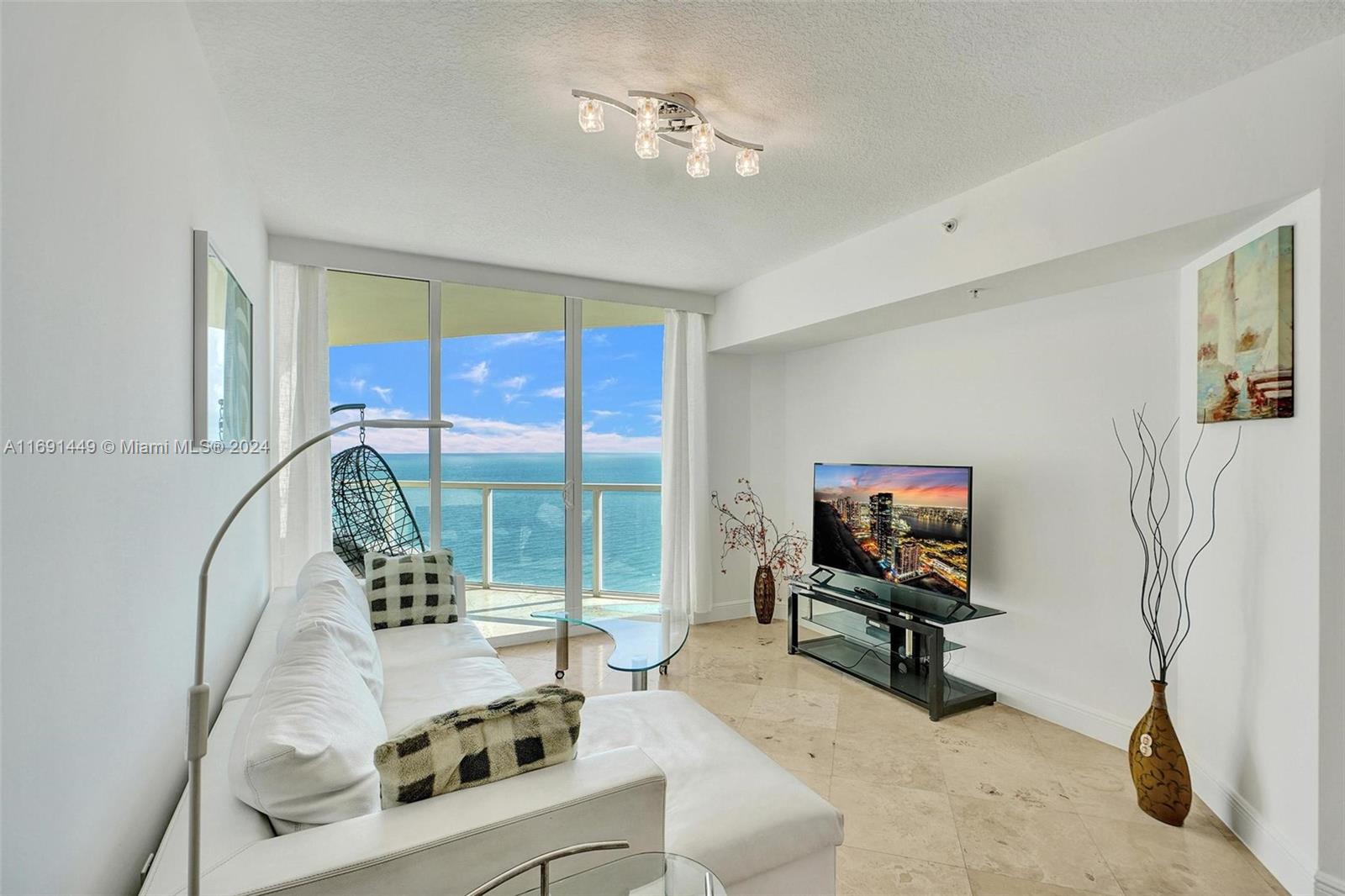 Rental Property at 16699 Collins Ave 3310, Sunny Isles Beach, Miami-Dade County, Florida - Bedrooms: 1 
Bathrooms: 2  - $3,500 MO.