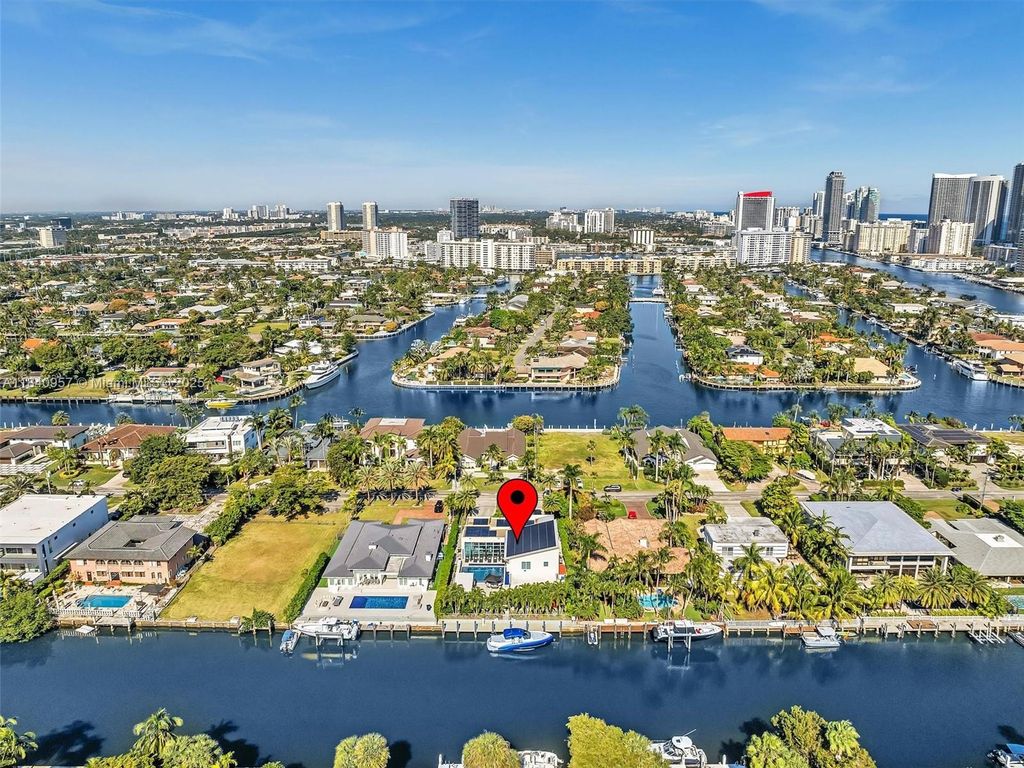 Photo of 307 Holiday Dr, Hallandale Beach, FL 33009 (MLS # A11840957)