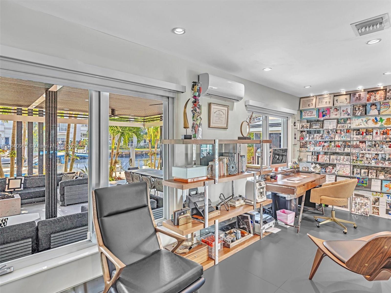 GOLDEN ISLES ESTATES FIRS - Residential