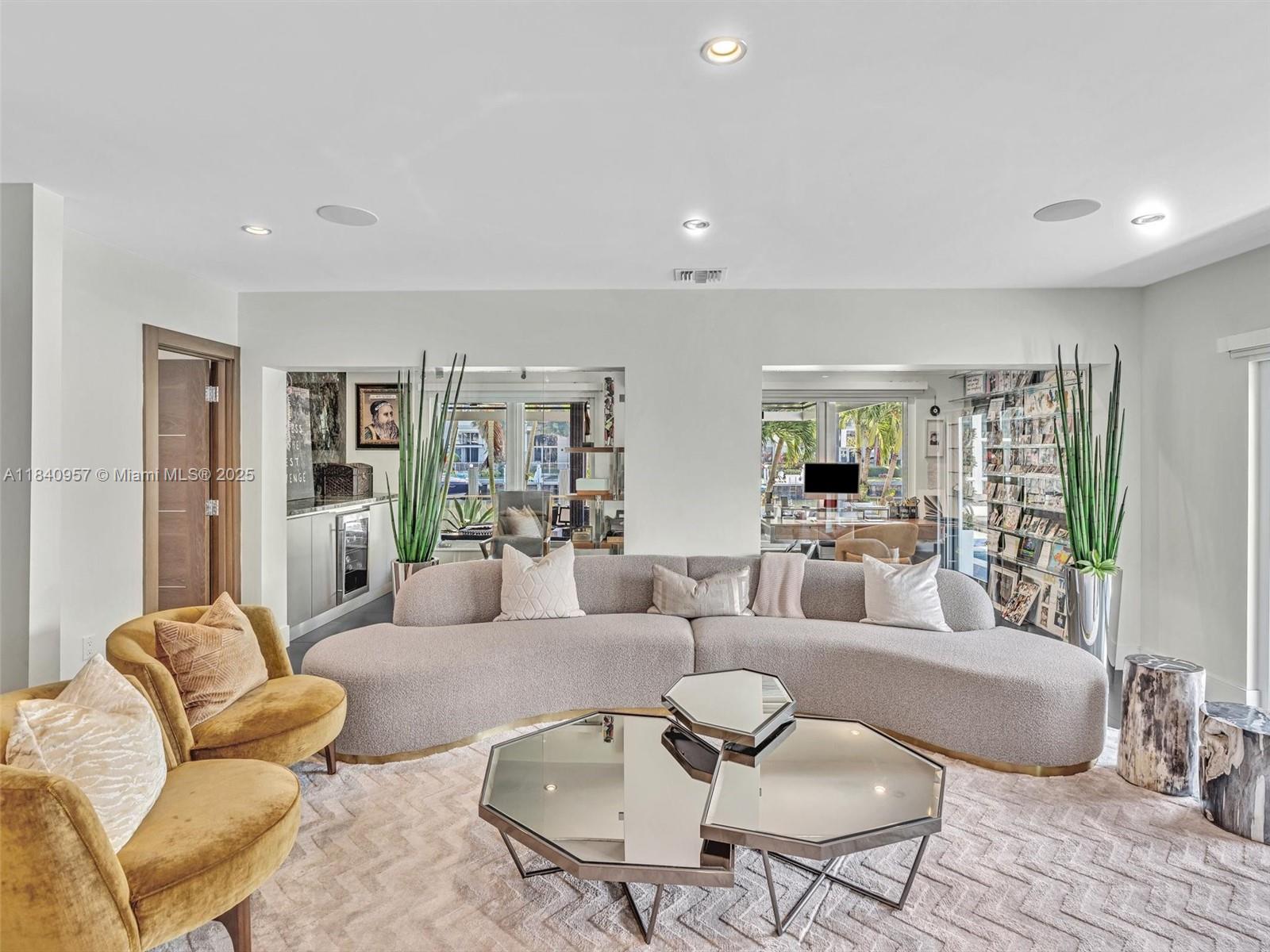 GOLDEN ISLES ESTATES FIRS - Residential