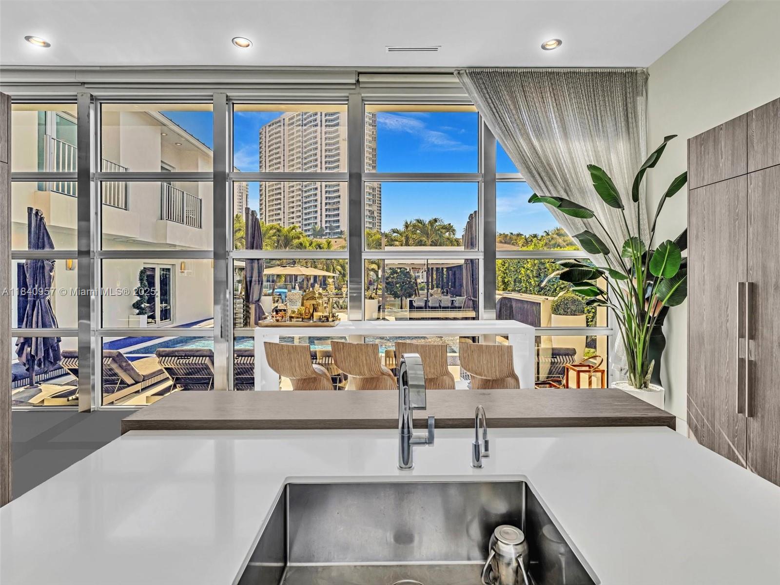 GOLDEN ISLES ESTATES FIRS - Residential