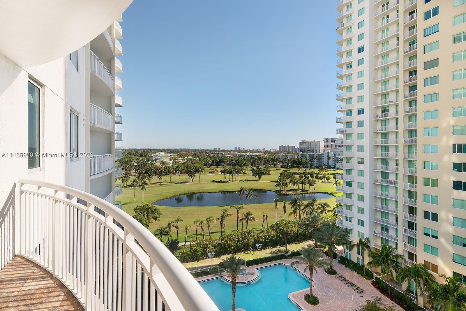 DUO CONDOMINIUM WEST - Residential