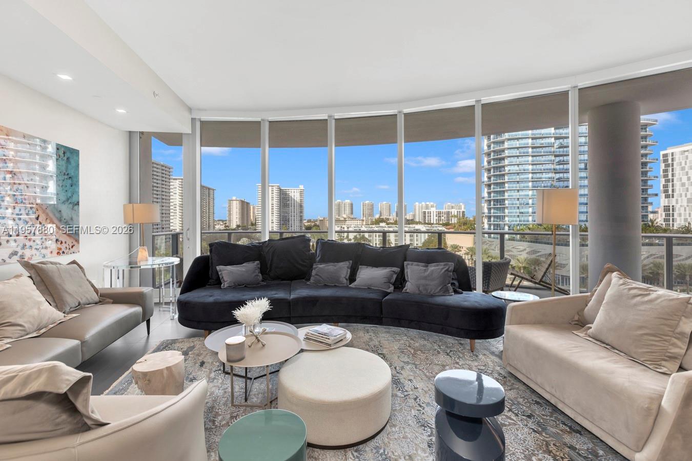 17475 Collins Ave 304