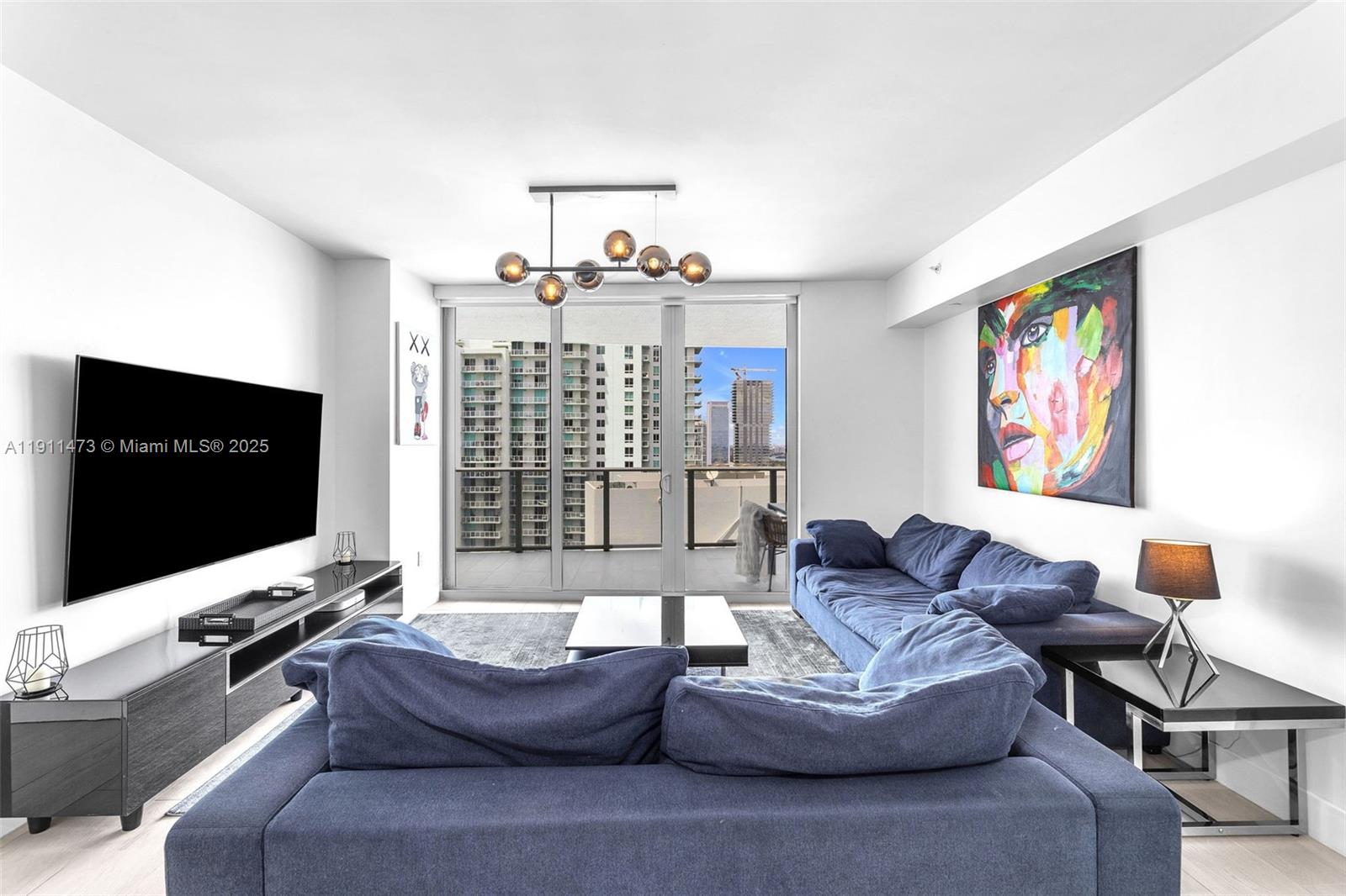 ARIA ON THE BAY CONDO - Residential