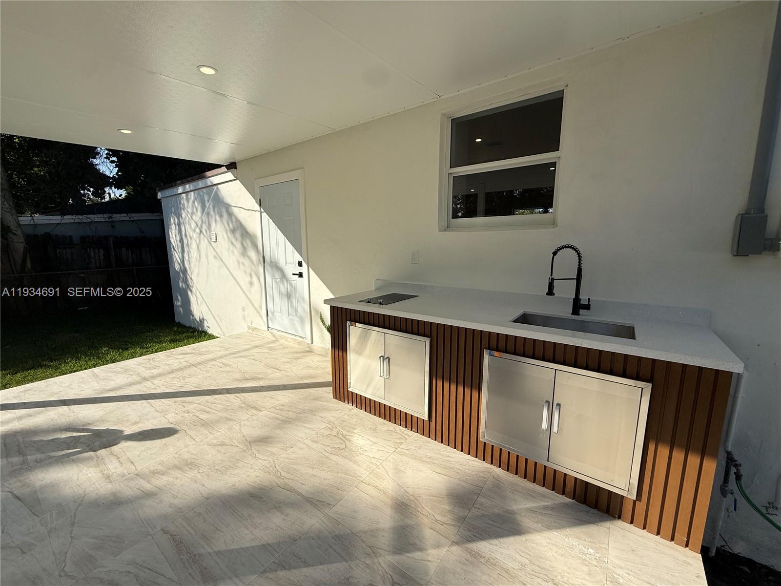 JEFFREY HEIGHTS - Residential