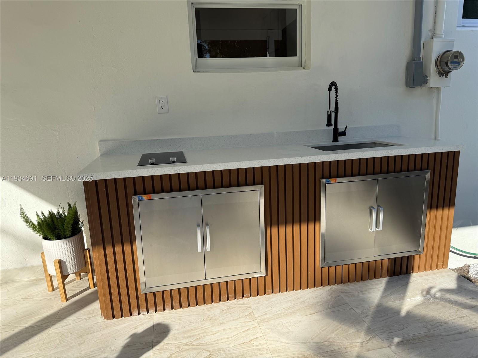 JEFFREY HEIGHTS - Residential