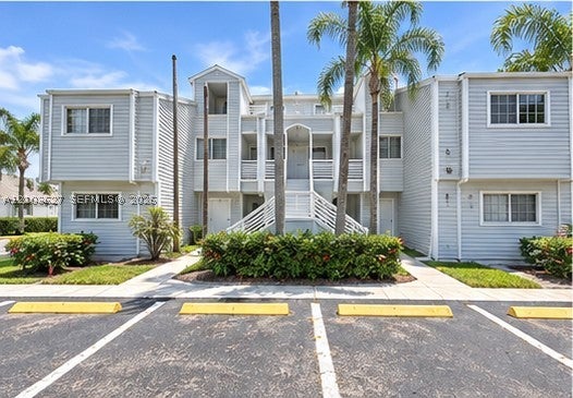 3445 NW 44th St