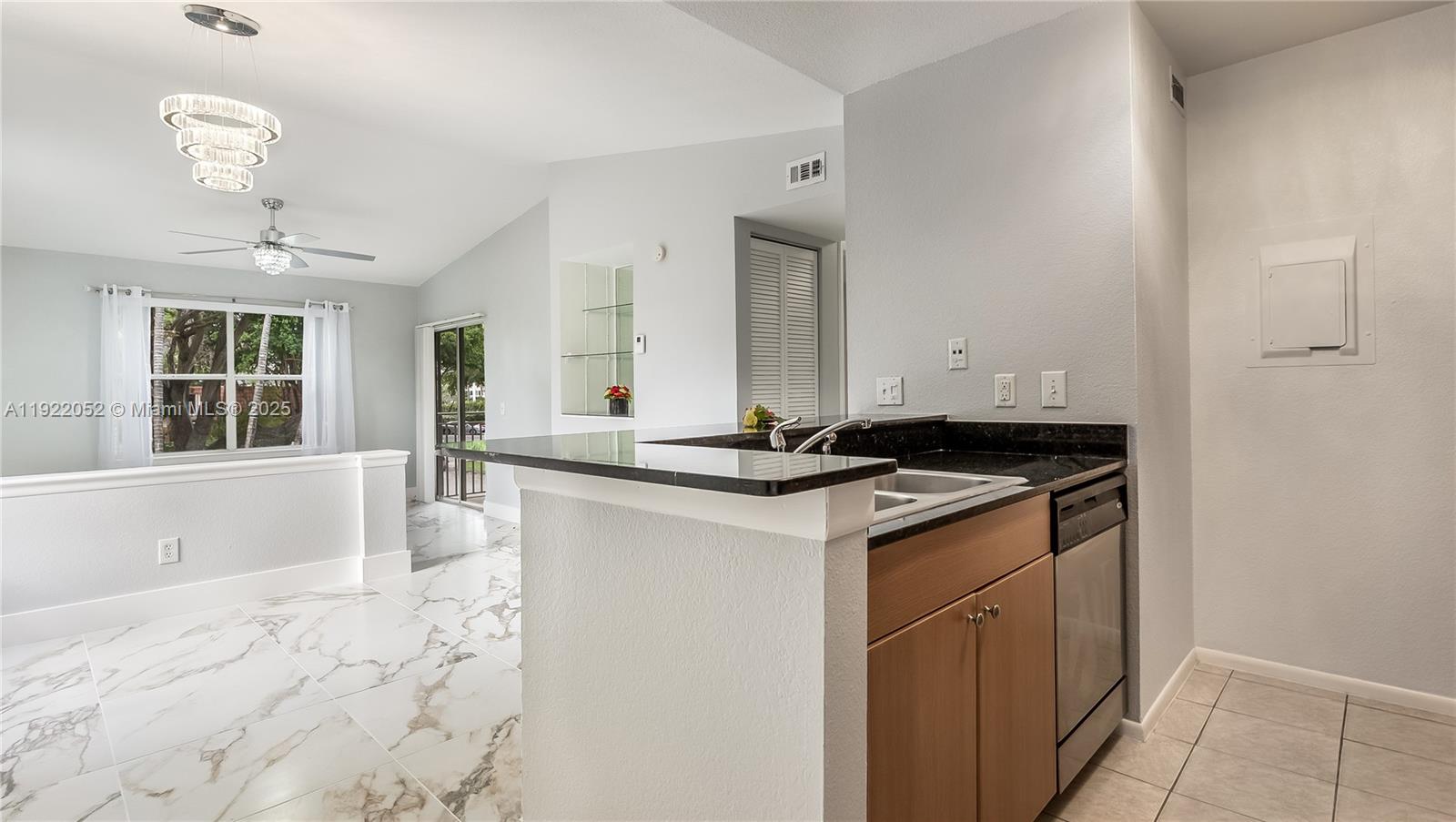 VERANO AT DELRAY CONDO - Residential Lease