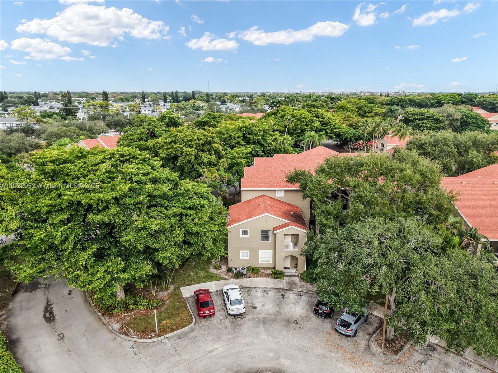 VERANO AT DELRAY CONDO - Residential Lease