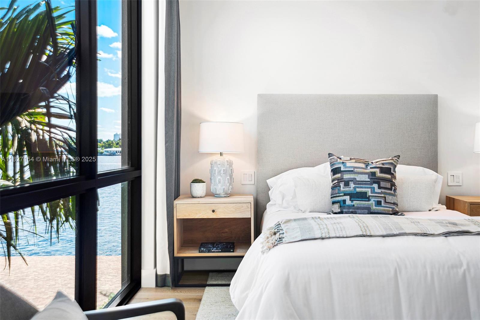 BISCAYNE BEACH-2ND ADDN - Residential