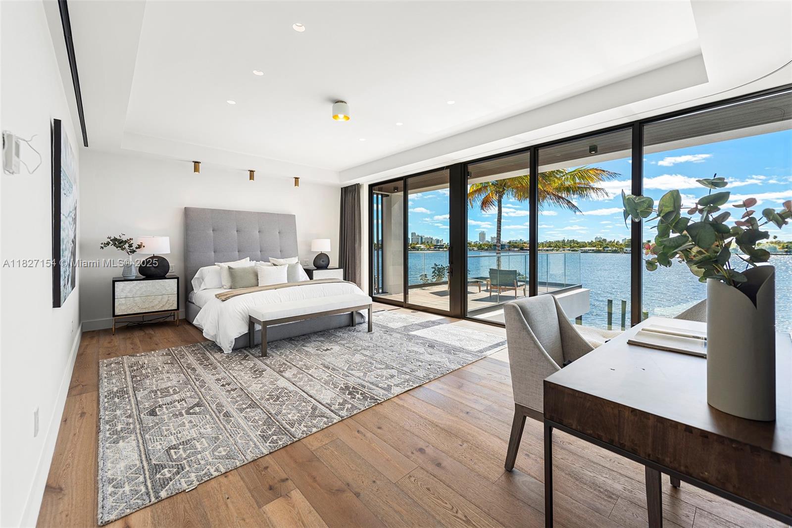 BISCAYNE BEACH-2ND ADDN - Residential