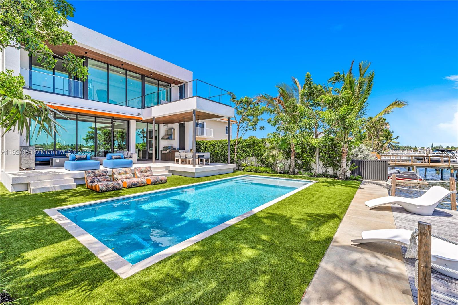 BISCAYNE BEACH-2ND ADDN - Residential