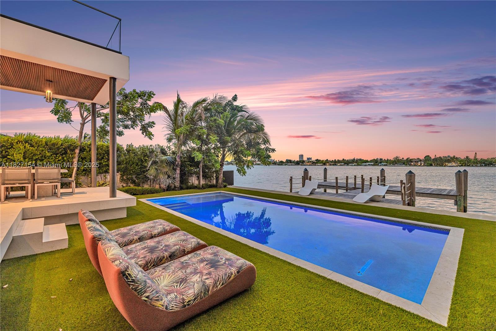 BISCAYNE BEACH-2ND ADDN - Residential