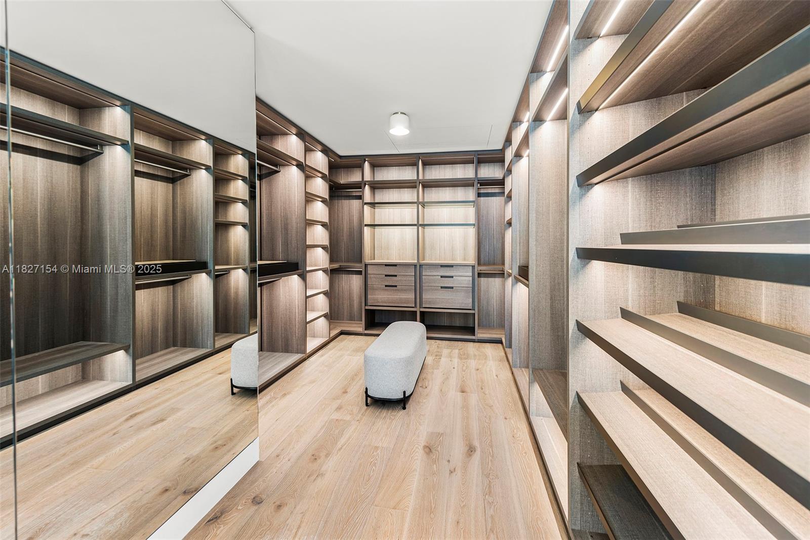 BISCAYNE BEACH-2ND ADDN - Residential