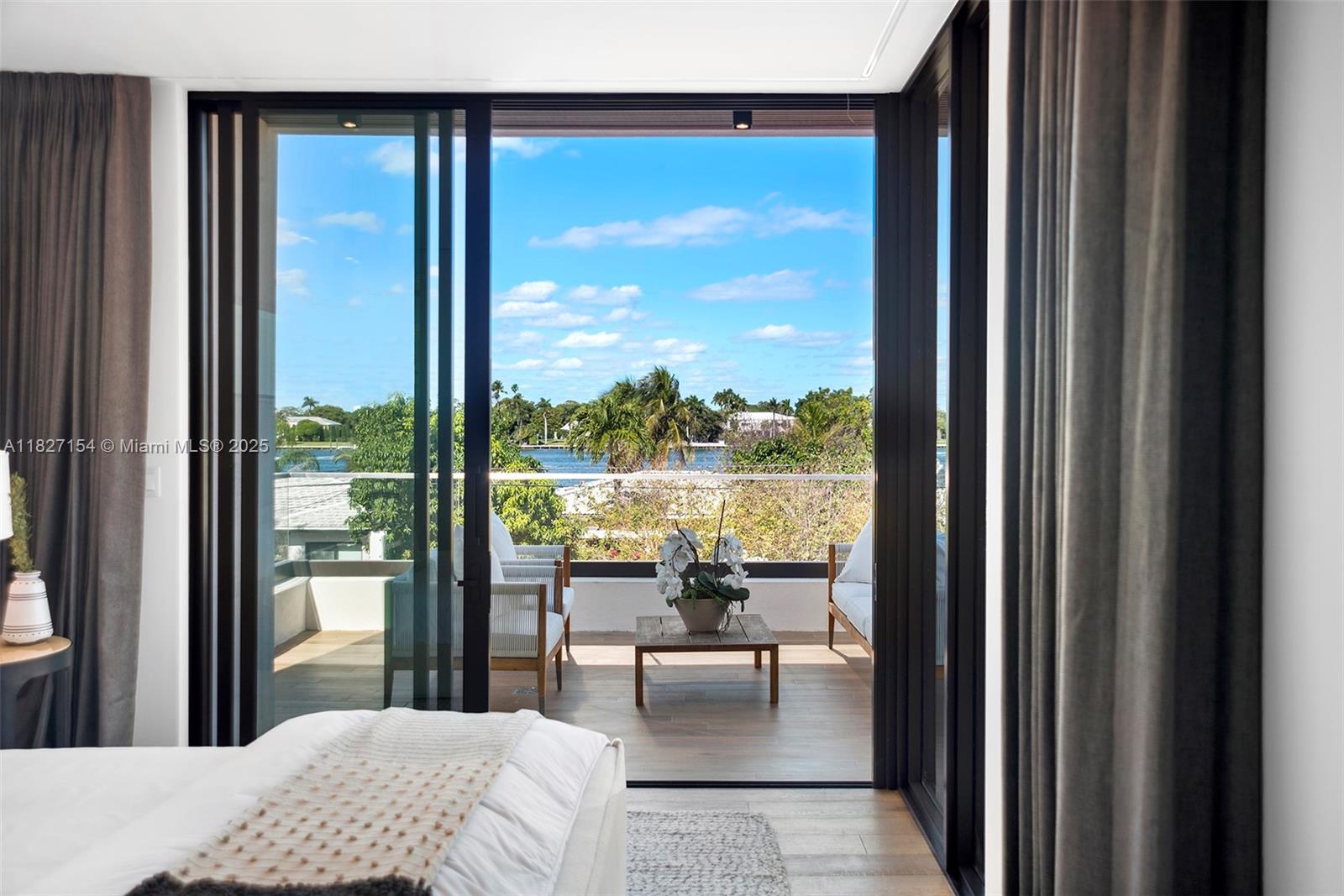 BISCAYNE BEACH-2ND ADDN - Residential