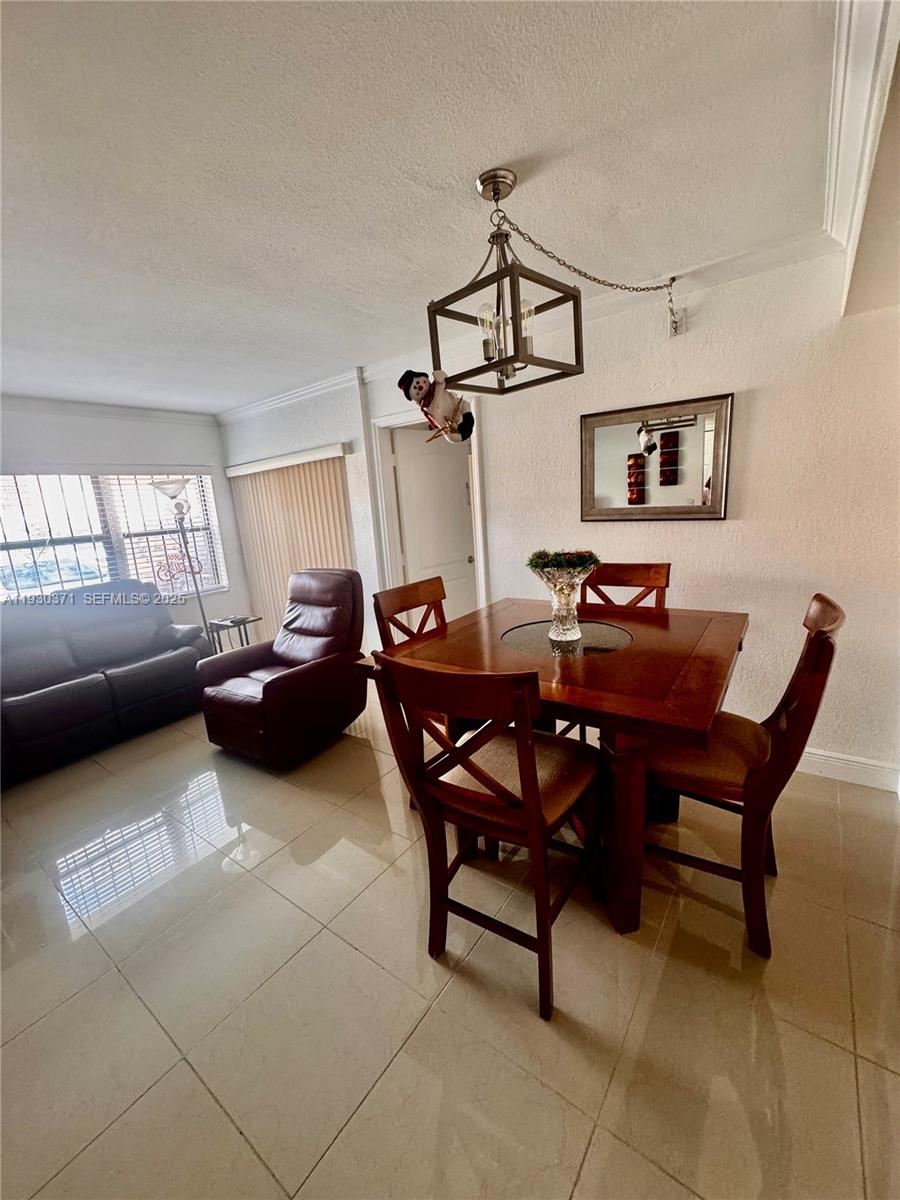 LAGO GRANDE CONDO THREE C - Residential