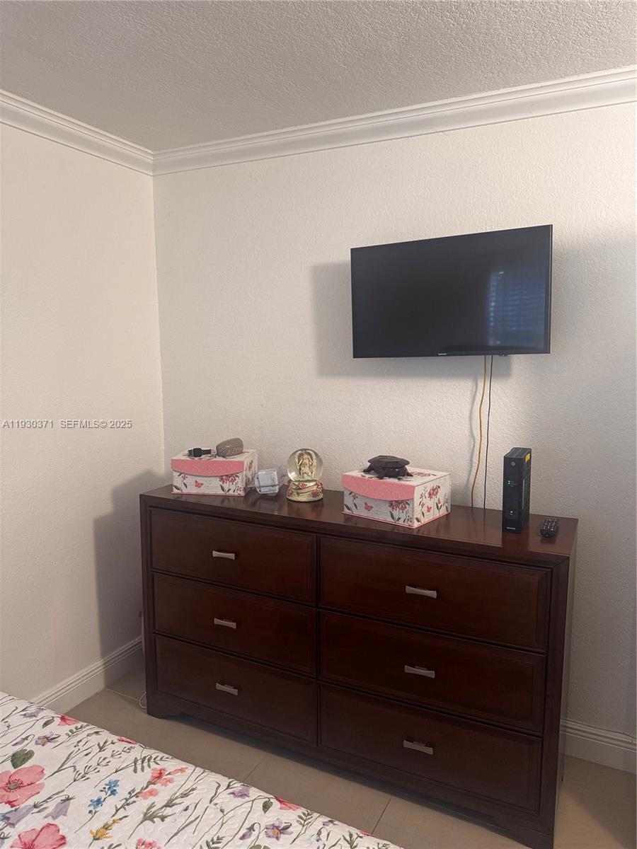 LAGO GRANDE CONDO THREE C - Residential