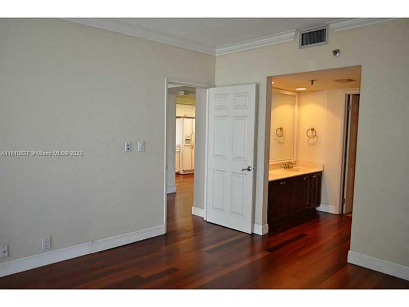 BRICKELL KEY ONE CONDO - Residential