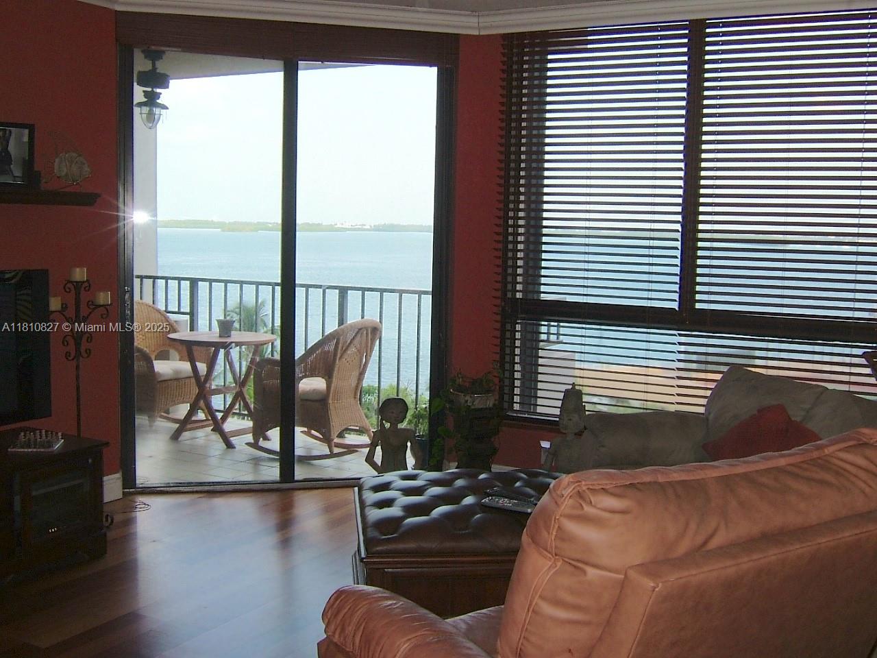 BRICKELL KEY ONE CONDO - Residential