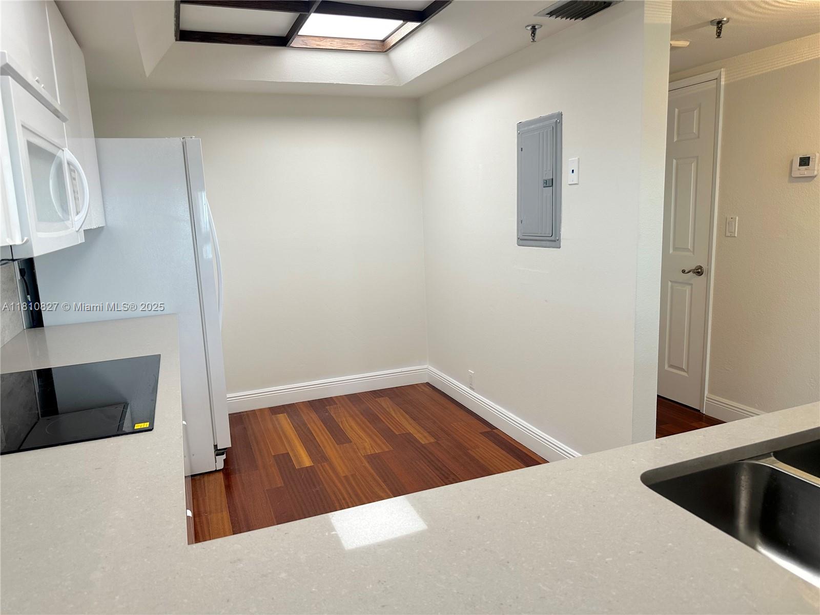 BRICKELL KEY ONE CONDO - Residential