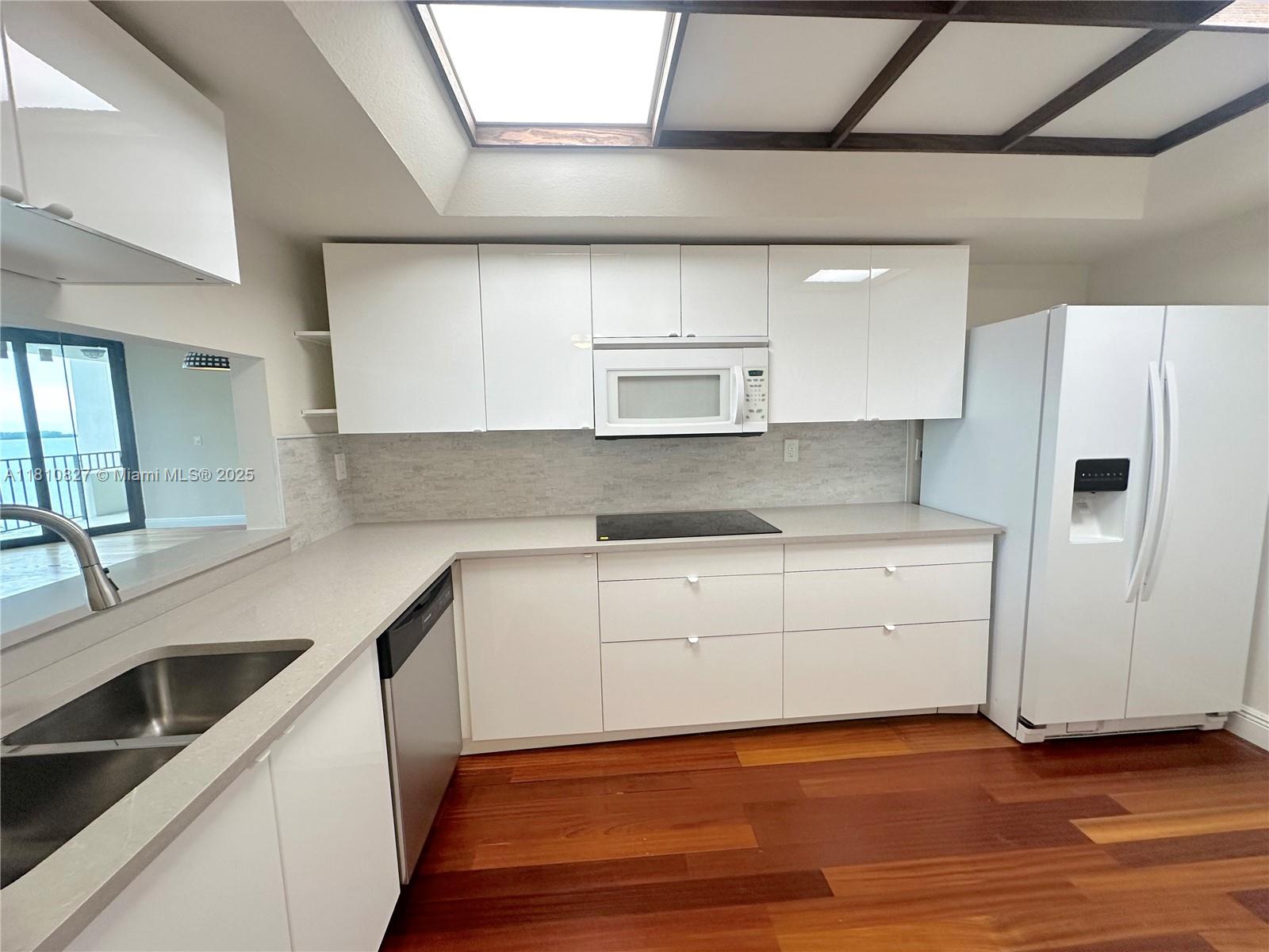 BRICKELL KEY ONE CONDO - Residential