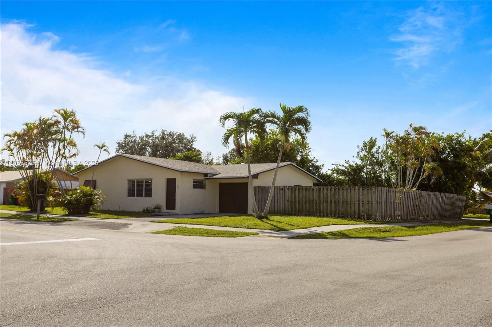 BROADVIEW PARK SEC 3 - Residential