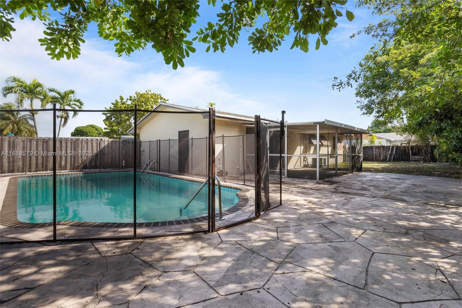BROADVIEW PARK SEC 3 - Residential