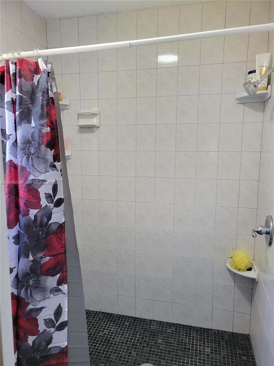 LAKE SEBRING ESTATES - Residential