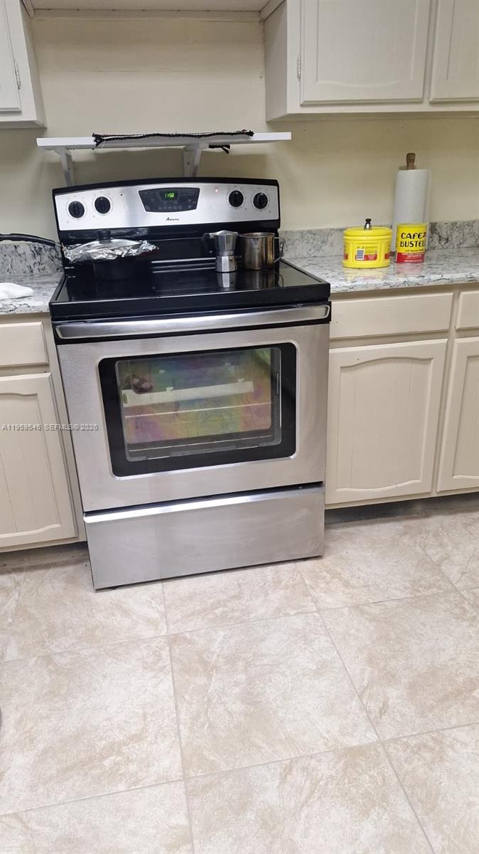 LAKE SEBRING ESTATES - Residential