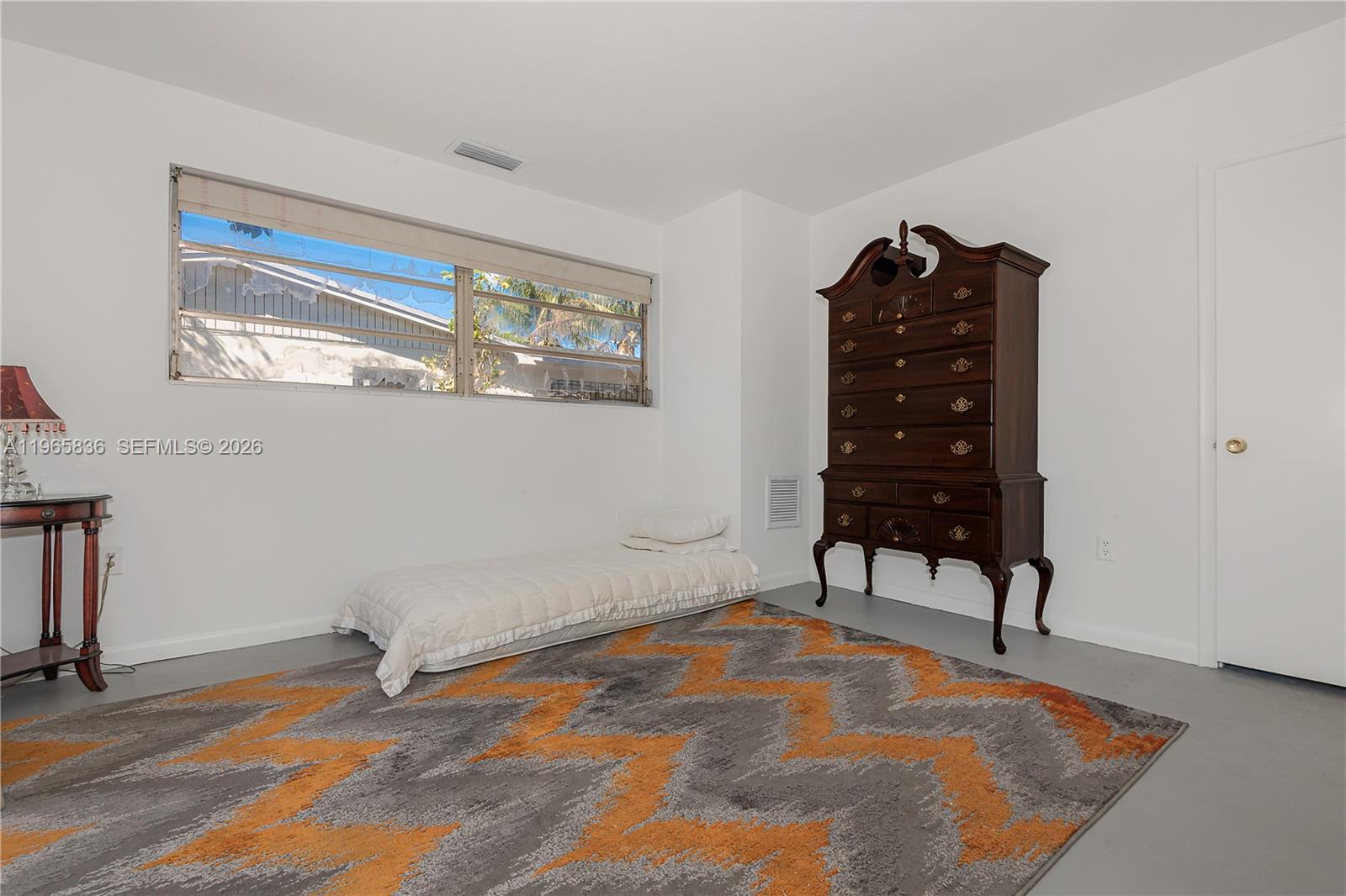 CON-GIA MNR - Residential