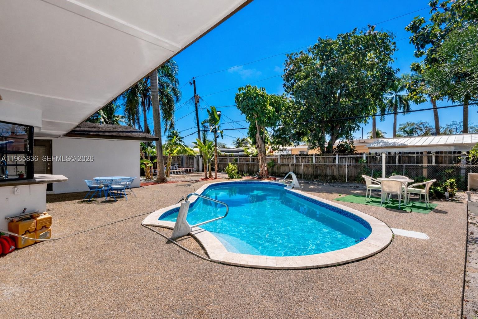 CON-GIA MNR - Residential