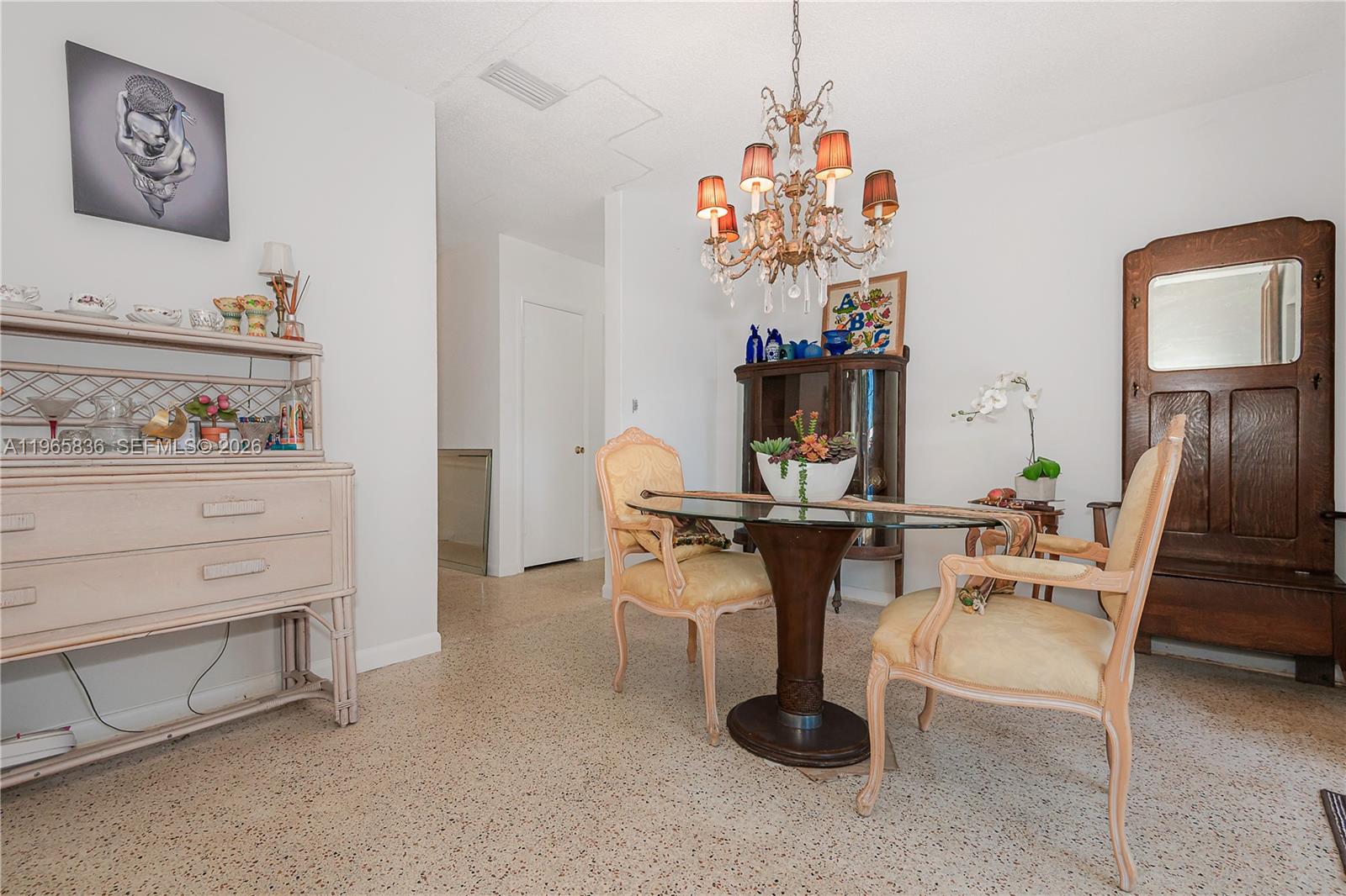 CON-GIA MNR - Residential