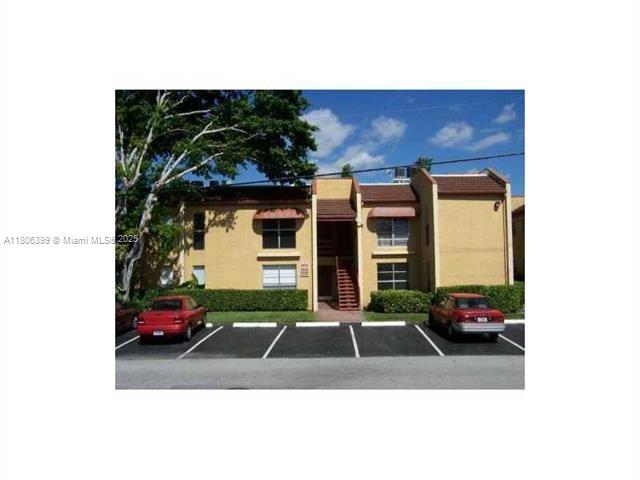 Property for Sale at 4425 Treehouse Ln B, Tamarac, Broward County, Florida - Bedrooms: 2 
Bathrooms: 1  - $150,000