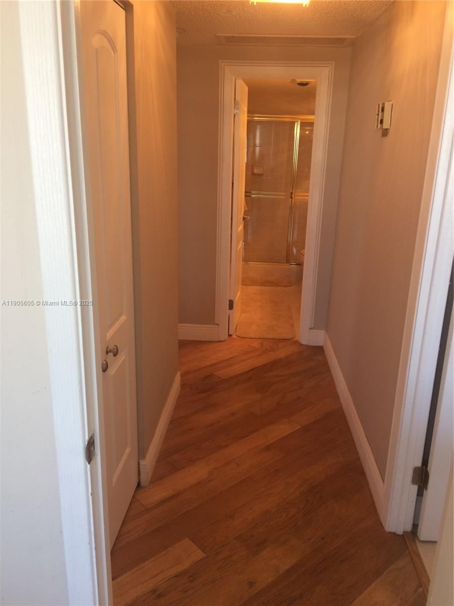 ARLEN HOUSE WEST CONDO - Residential