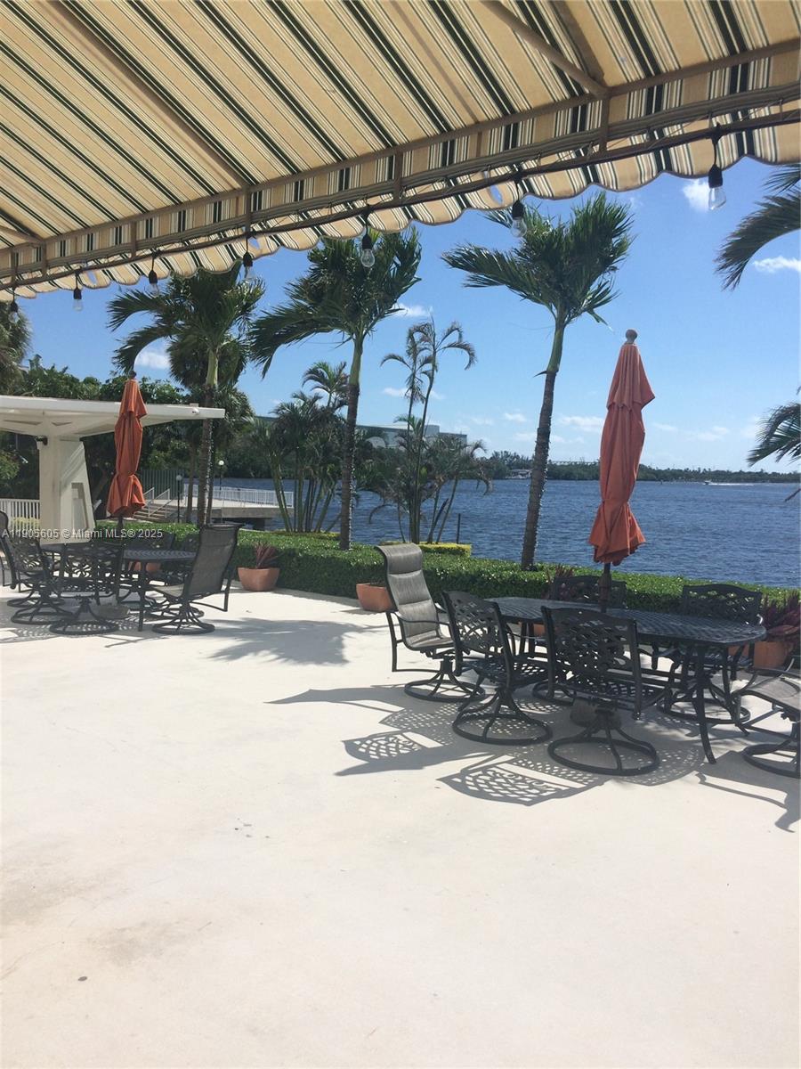 ARLEN HOUSE WEST CONDO - Residential